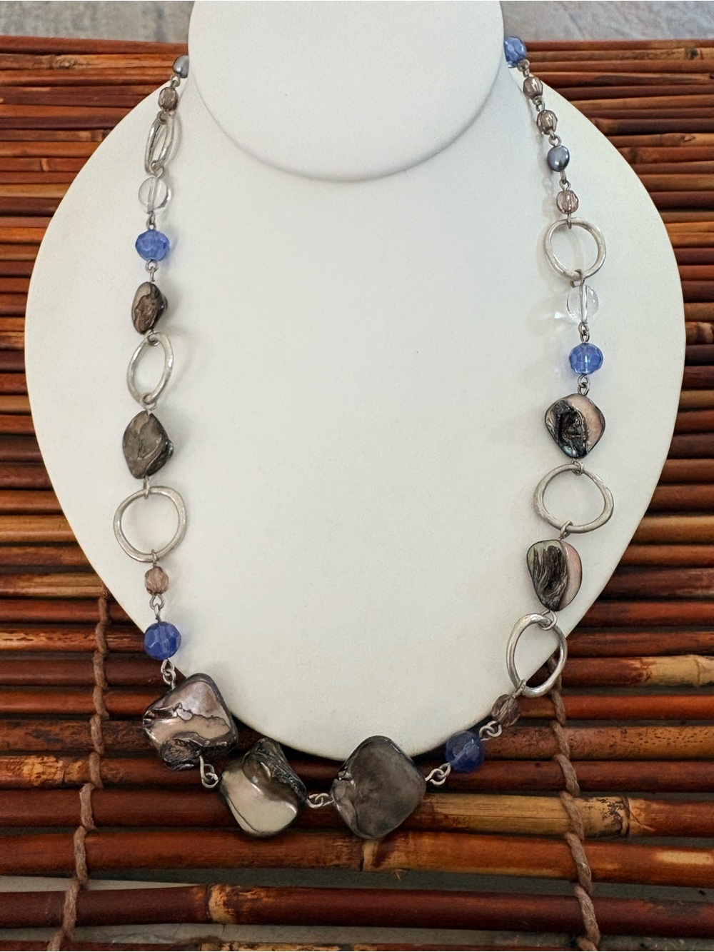 Lia Sophia Gray and Blue Beaded Shell Link Necklace 21.5”-25”